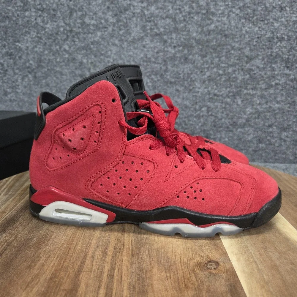 Nike Air Jordan 6‎ Retro GS Shoes Youth Size 5Y Toro Bravo Red Black 384665-600